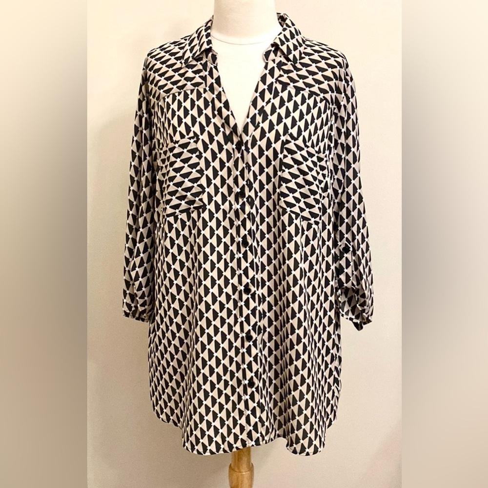 Alyx Women Tan Black White Modern Geometric Print SZ 2X Career Casual Boho Top